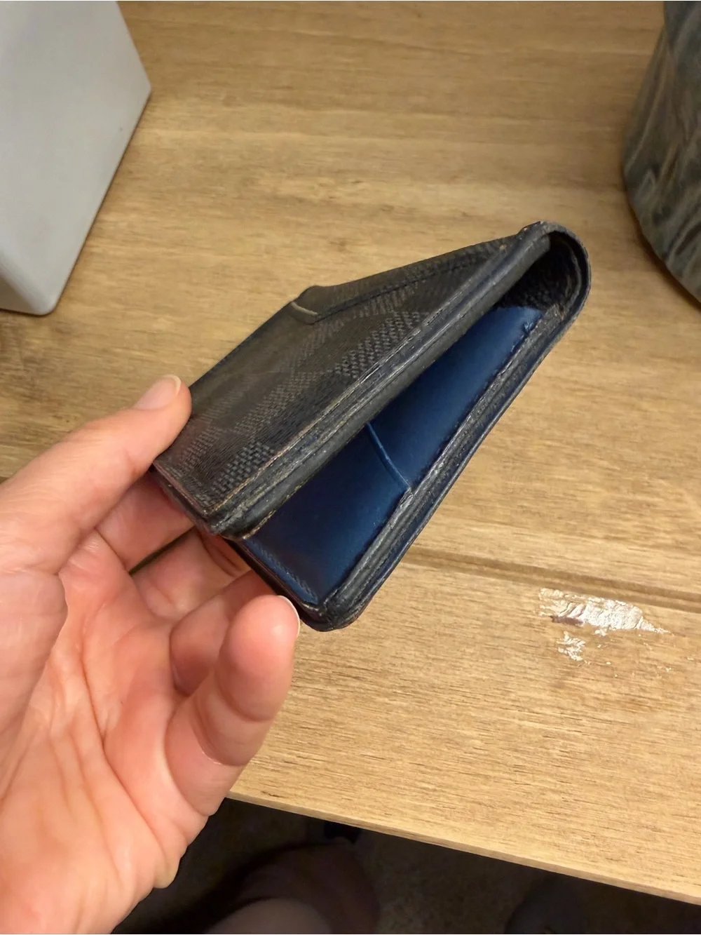 Louis Vuitton Multiple Wallet in Damier Authentic